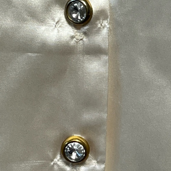 Luxurious Vintage Cream Satin Wrap Scarf Rhinestone Buttons - Picture 2 of 4